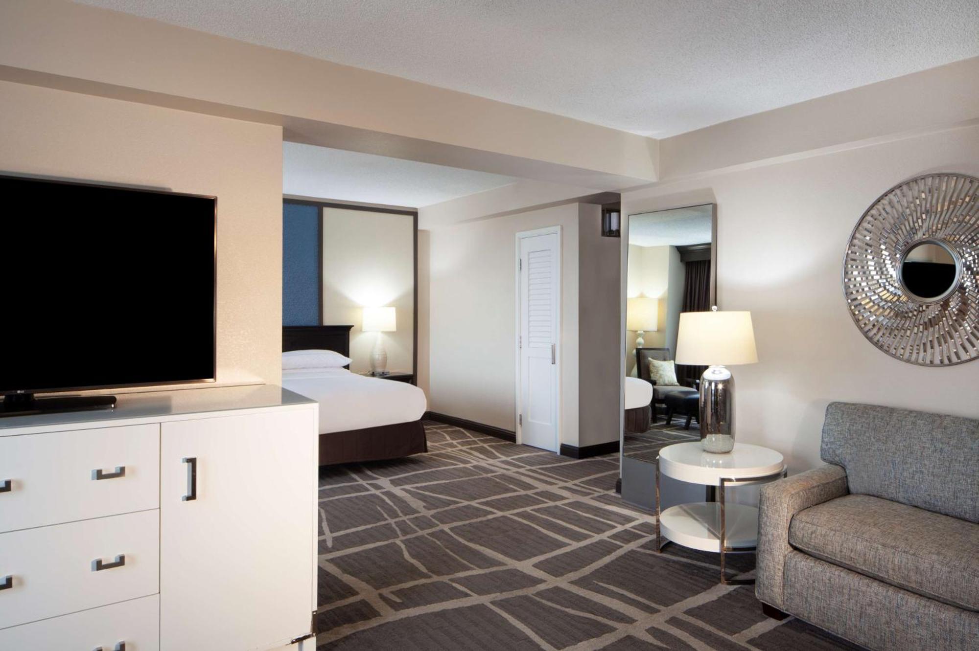 King Studio Suite
